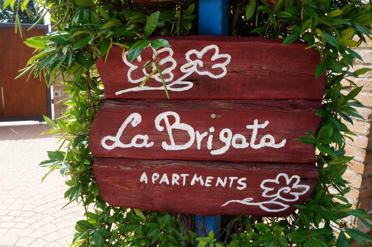 La Brigata Apartments Suite Room Каваллино Экстерьер фото